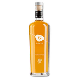Grappa 15 Uomini gereift in Rum- und Taurasi-Fässern Distillatori Russo 1899 70cl in einer Geschenktüte