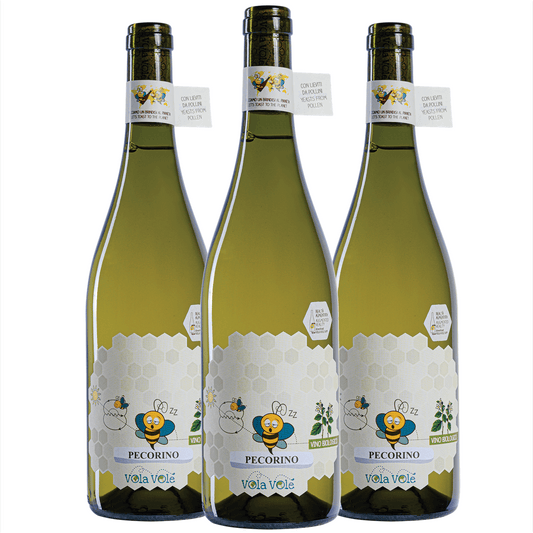 Vino Bianco Biologico Vegan con certificazione Biodiversity friend.

Giallo paglierino tenue con riflessi verdognoli

Odori di sambuco, frutta matura con sentore di pera

Vena acidula e sapidità si bilanciano con la struttura e la morbidezza

Vino biologico certificato per biodiversità in Abruzzo. 

La cantina effettua la selezione dei lieviti sul polline proveniente dalla flora locale. 

Da questo polline sono selezionati i lieviti per la fermentazione di questo vino