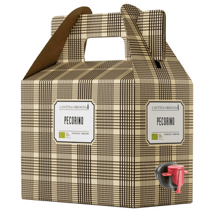 Vino Bianco Biologico Vegan con certificazione Biodiversity friend.

Giallo paglierino tenue con riflessi verdognoli

Odori di sambuco, frutta matura con sentore di pera

Vena acidula e sapidità si bilanciano con la struttura e la morbidezza