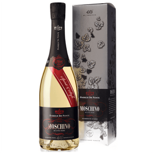 Nato dalla selezione di diverse uve nere dalle variegate note aromatiche e affinato in piccole botti di Rovere, Moschino ha un limpido color giallo paglierino e un bouquet cangiante, contraddistinto da essenze di fiori di campo e frutta tropicale che trova un intrigante contrappunto in delicate note tanniche.

Ad un primo sorso è appagante nella sua pienezza per poi sorprendere con fragranti richiami floreali e intense note fruttate in cui predomina il lieve sentore di fichi secchi.