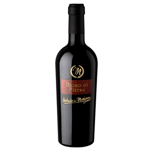 Vino rosso di colore rubino intenso. Profumo di spiccata intensità e complessità, gradevolmente fruttato, con sensazioni di ciliegia sotto spirito e con note balsamiche, ma anche di violetta e cannella. In bocca sfoggia tutte le sue qualità in piena armonia con gli aromi emanati. Sapore caldo, lievemente tannico e di grande persistenza.