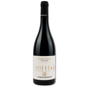 Giallo intenso con riflessi brillanti. Sentori che al naso ricordano gli agrumi e le note erbacee delle sue foglie, frutta a polpa gialla, delicato e cangiante. Alla degustazione è sicuramente un vino complesso, fresco, sapido con una incredibile sapidità, retrogusto piacevole e tostato che dona morbidezza e complessità.

Agros Romani nasce nel cuore del Lazio, tra le terre di Campoleone nel comune di Lanuvio, con l’energia e la visione di una nuova generazione di viticoltori.

Siamo una giovane azienda agr