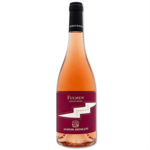 Un vino rosè esuberante e fruttato, ottenuto dalla vinificazione “in bianco” del merlot, è un prodotto molto apprezzato per la sua acidità e per le delicate note fruttate. Colore rosato brillante con intensi ed eleganti profumi di frutta rossa come il mirtillo e lampone e fini note floreali di rosa. In bocca si fa apprezzare per la sua buona acidità e per le note già percepite al naso. 

Agros Romani nasce nel cuore del Lazio, tra le terre di Campoleone nel comune di Lanuvio, con l’energia e la visione