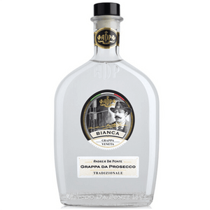 Grappa Bianca Da Ponte nasce da una selezione di vinacce freschissime di uve Glera (Prosecco) distillate con un particolare alambicco discontinuo, da noi progettato e realizzato.

Questo nuovo impianto opera in stretta osservanza dei principi del Metodo Da Ponte, rinomato per la sua capacità di mantenere ed esaltare le note aromatiche dell’uva.
