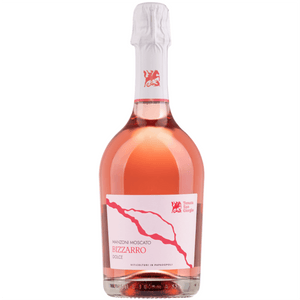 Veste rosa cerasuolo vibrante e accesa. 

Perlage fine e persistente, unghia luminosa.

Sinuoso e morbido il bouquet, che si manifesta subito con ricordi decisi di confettura di fragola e di ciliegia.

Ben amalgamate anche le note tipicamente aromatiche del Moscato.

Chisura esotica di litichi maturo.

Un connubio perfetto tra dolcezza e freschezza magnifica il degustatore al palato, regalando sensazioni vellutate ben supportare da un'acidità sempre presente ed elegante.

Raffinato e persistente 