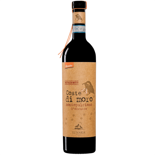 Rosso rubino impenetrabile, al naso frutta rossa e confettura di amarena su tutto, lievi note di cacao e tostature ne completano il bouquet.

In bocca è caldo, giustamente tannico e quindi morbido, intenso, e con il tipico finale ammandorlato.