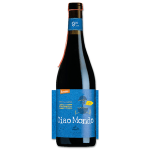 Disponibile per l'acquisto/prenotazione, in vendita dal 31 Ottobre 2026

SENZA SOLFITI AGGIUNTI BIODINAMICO BASSO DI ALCOL PER SCELTA! 9,50% Vol

Certificazioni: Demeter – Biologico UE – Fair for Life – Biodiversity Friend BLOCKCHAIN CERTIFIED

IL PRIMO E UNICO NOVELLO BIODINAMICO

Un vino novello che va oltre la tradizione: nato dalla coltivazione biodinamica certificata Demeter, CiaoMondo è un’espressione autentica del terroir, della biodiversità e di una viticoltura che lavora con e per la natura.

Non u