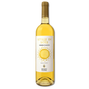 Zibibbo passito naturale con uve appassite in parte sulla pianta ed in parte al sole sui graticci.

Si ottiene un vino zibibbo dolce, con un buon residuo zuccherino naturale.

Ottimo per dolci secchi a base di mandorla e formaggi stagionati.

Colore: Giallo paglierino intenso con riflessi dorati

Profumo: Ricco, intenso e aromatico, di frutta tropicale, agrumi, fiori di zagara e pietra focaia

Gusto: Morbido e ricco, ben bilanciato tra dolcezza e freschezza

PERFETTO DA BERE CON:

Formaggi erborinati