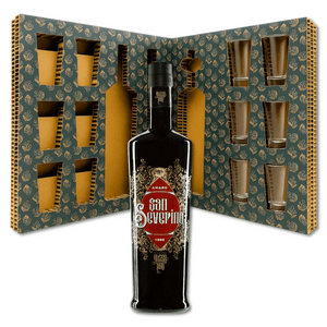 Confezione regalo con Amaro naturale artigianale di San Severino Distillatori Russo 1899 e 6 bicchierini in vetro