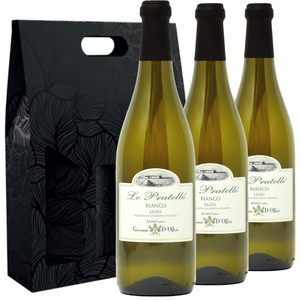 Colore Giallo intenso con riflessi brillanti.

Impatto olfattivo fine, delicatamente fruttato. 

Ingresso delicato in bocca con buona intensità, abbastanza fresco.

Confezione regalo da 3 bottiglie in cartone di colore e motivo secondo disponibilità, potrebbe variare da quella in foto

Il prodotto arriverà in imballo idoneo e la scatola regalo da montare